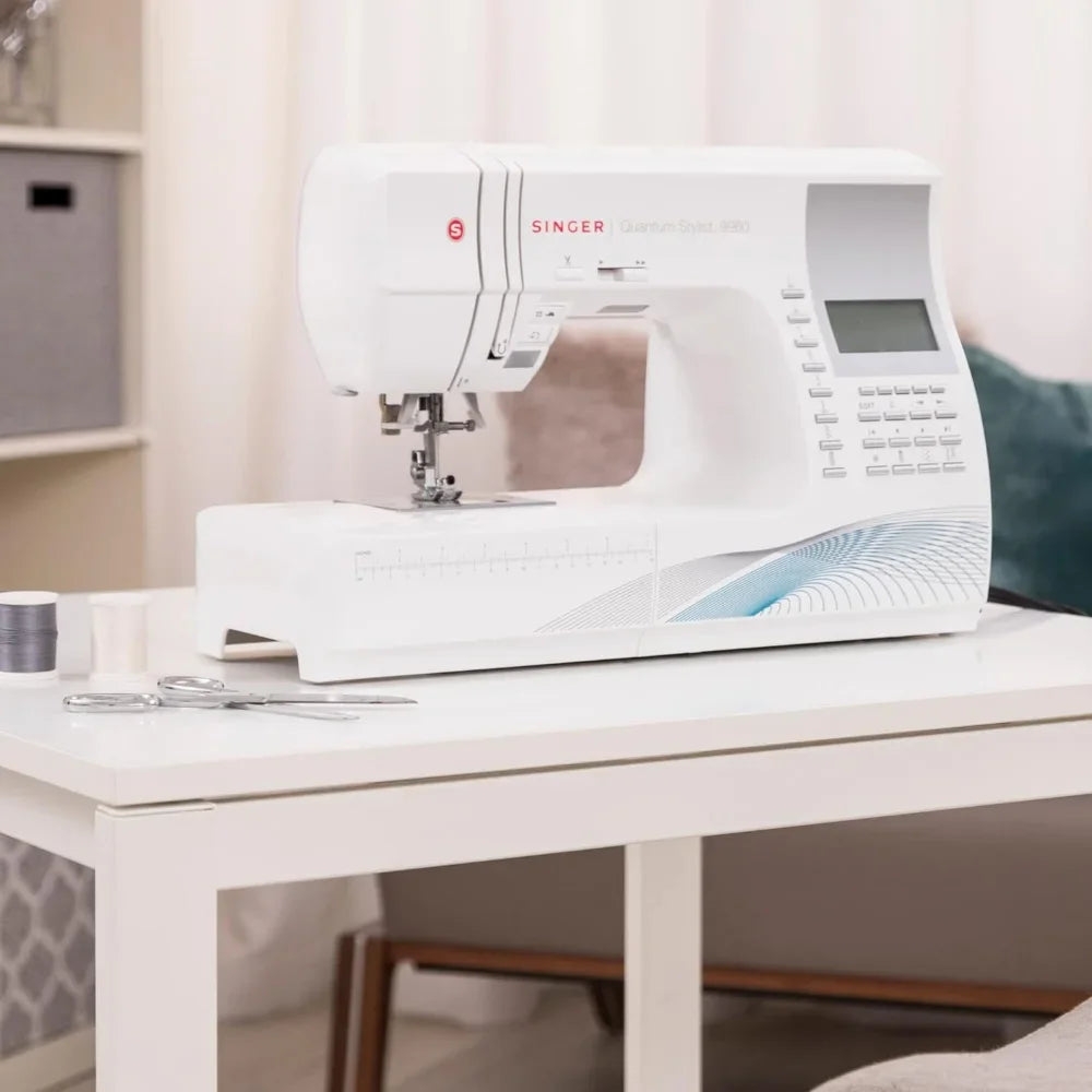 SINGER | 9960 Sewing & Quilting Machine With Accessory Kit, Extension Table - 600 Stitches & Electronic Auto Pilot Mode